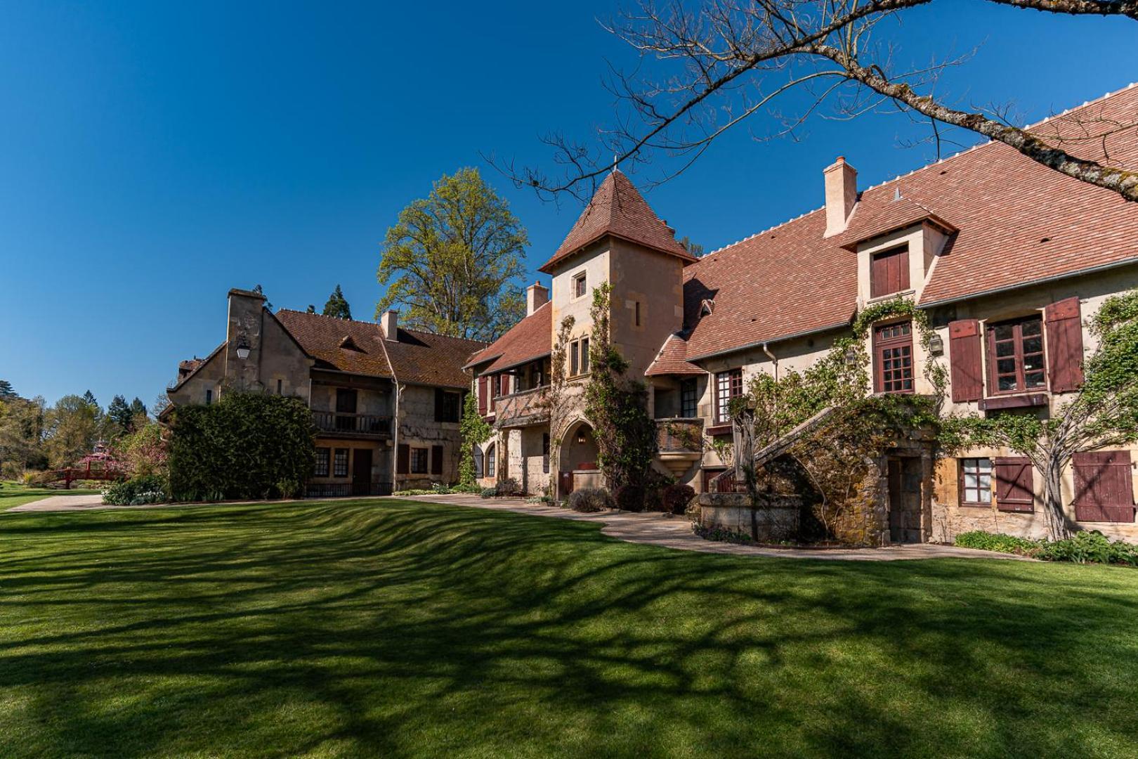 La Maison De La Tour Apremont-sur-Allier ภายนอก รูปภาพ